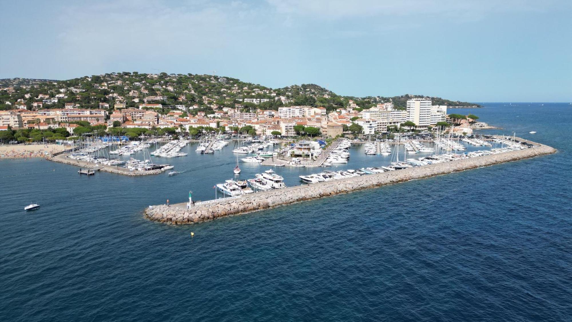 Lovely Apartment In Sainte Maxime Exterior photo